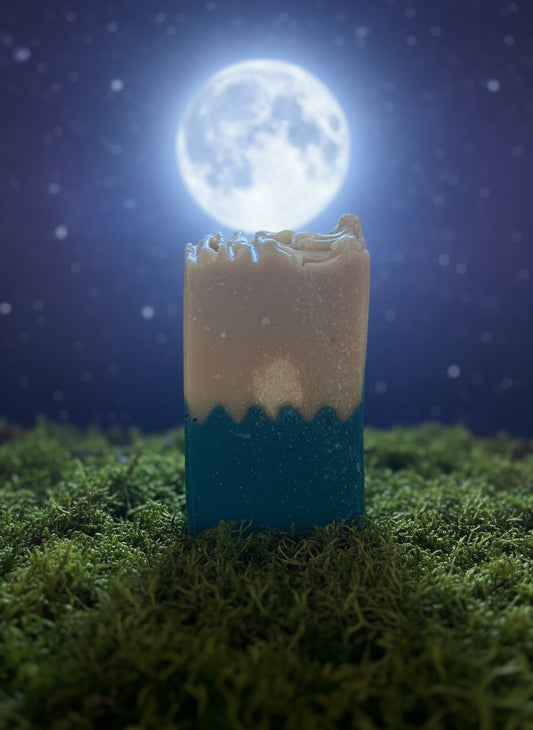 Moss & Moonlight Grandma's Girl Soapery & Candle